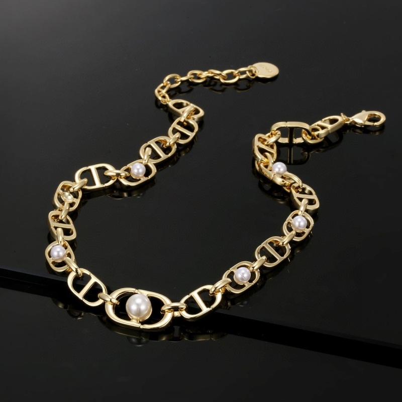 chr1st1an D10r necklaces